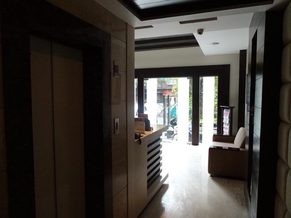 Hotel Florence Yeni Delhi Dış mekan fotoğraf